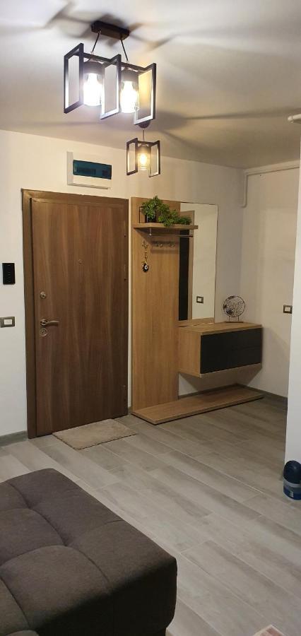 Helin Apartament By Alezzi N10 Năvodari Exteriör bild
